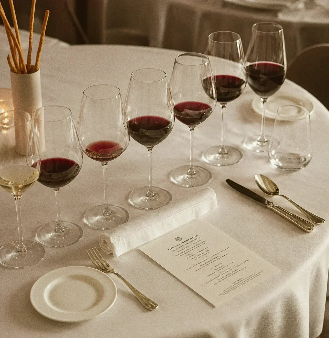 Wine etiquette: traditional vs modern